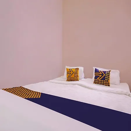 Spot On 91832 Pondok Aqueduct Hotel